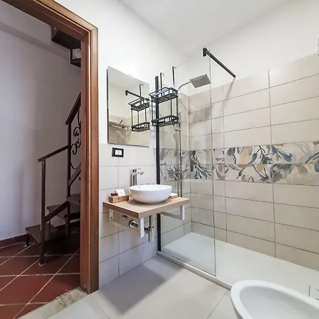 Maya's By Interhome