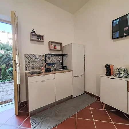 Maya's By Interhome * Palermo
